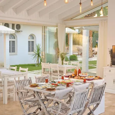 Blanche Hotell Ildiri